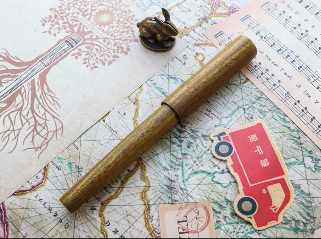 WANCHER SEKAIJU/WORLD TREE VERAWOOD FOUNTAIN PEN