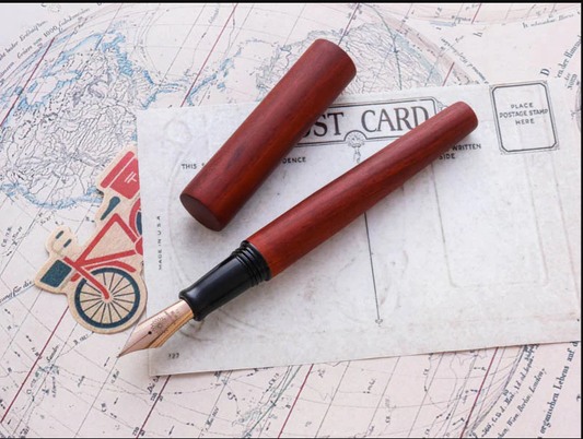 WANCHER SEKAIJU/WORLD TREE SANDALWOOD FOUNTAIN PEN