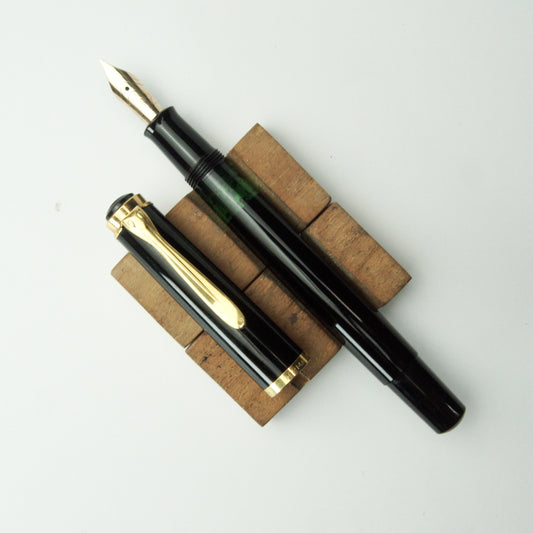 PELIKAN M400 OLDSTYLE BLACK GT FOUNTAIN PEN (1992)
