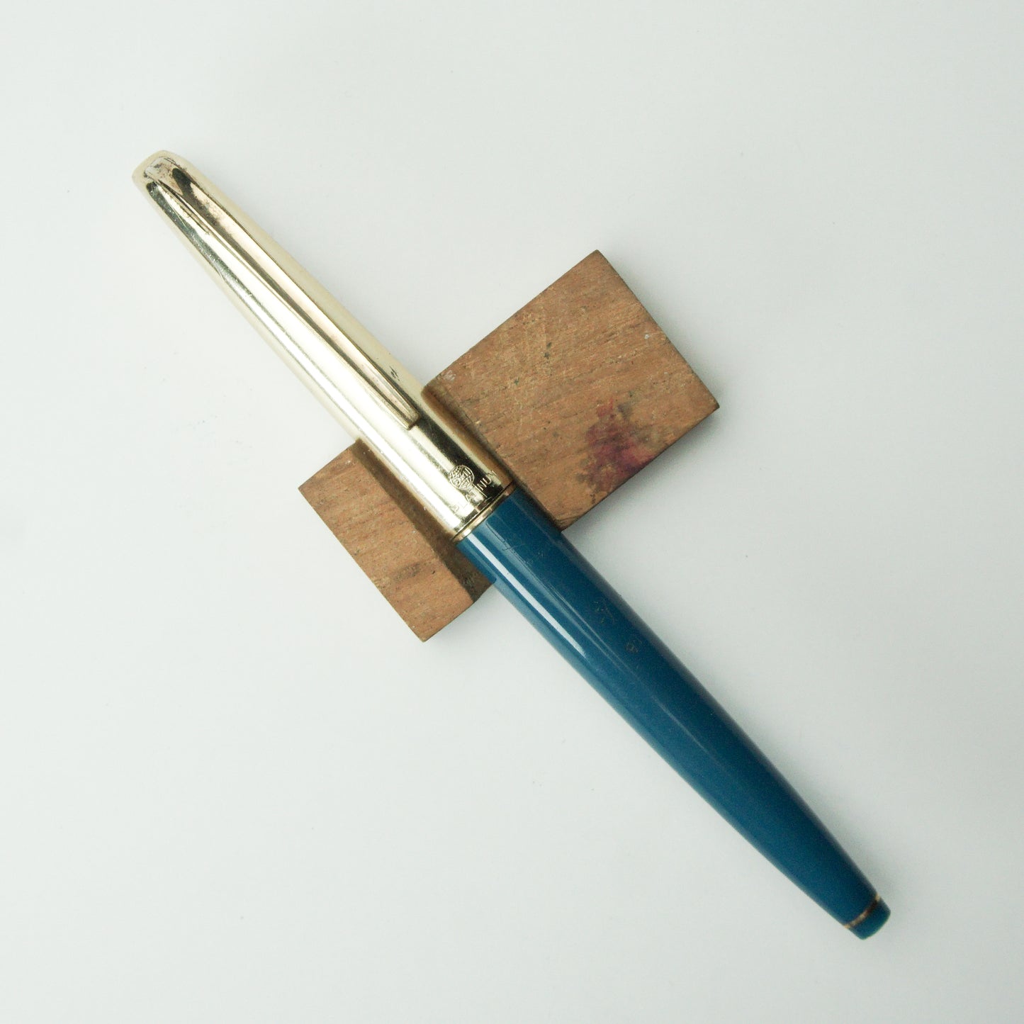 PLATINUM P250 TURQUOISE FOUNTAIN PEN (YEAR)