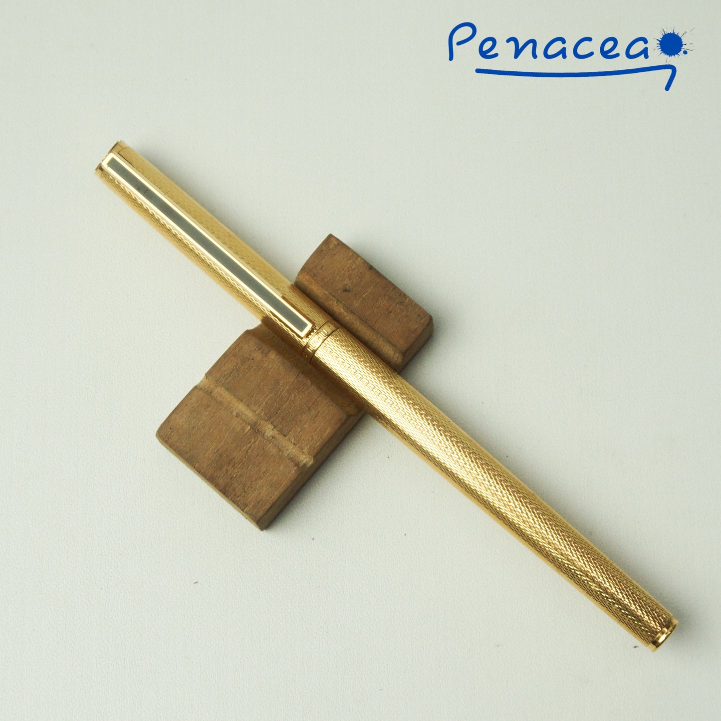 ALFRED DUNHILL GEMLINE BARLEYCORN GOLDPLATED FOUNTAIN PEN (1980s)