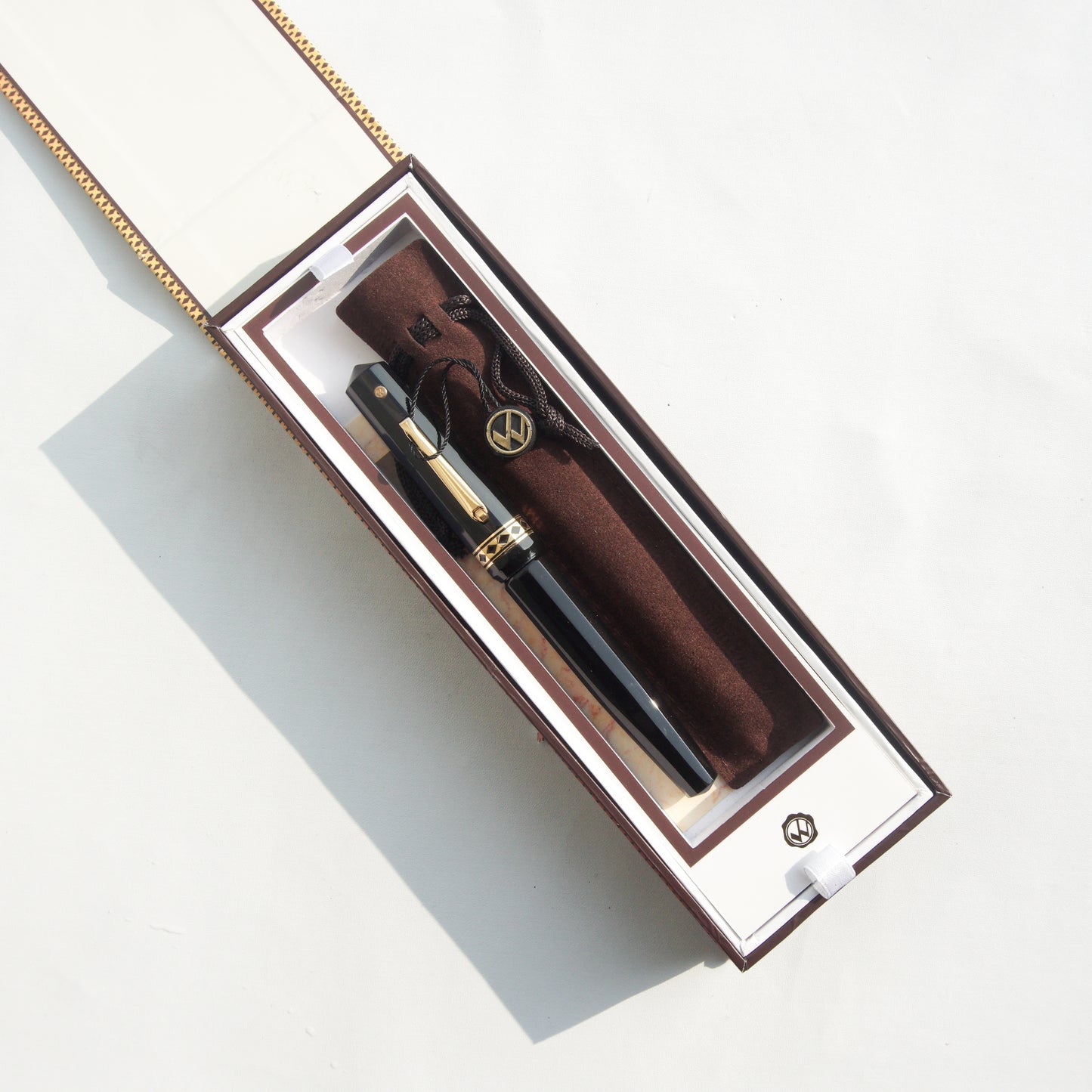 WAHL EVERSHARP MODERN DORIC JET BLACK FOUNTAIN PEN