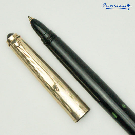 PELIKAN P1 DOUBLE ROLLED GOLD DIAMOND BLACK FOUNTAIN PEN (1961)