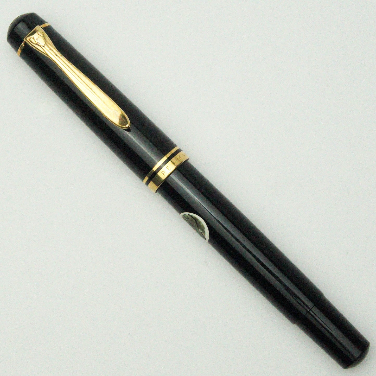 PELIKAN M250 OLDSTYLE BLACK GT FOUNTAIN PEN (1985)