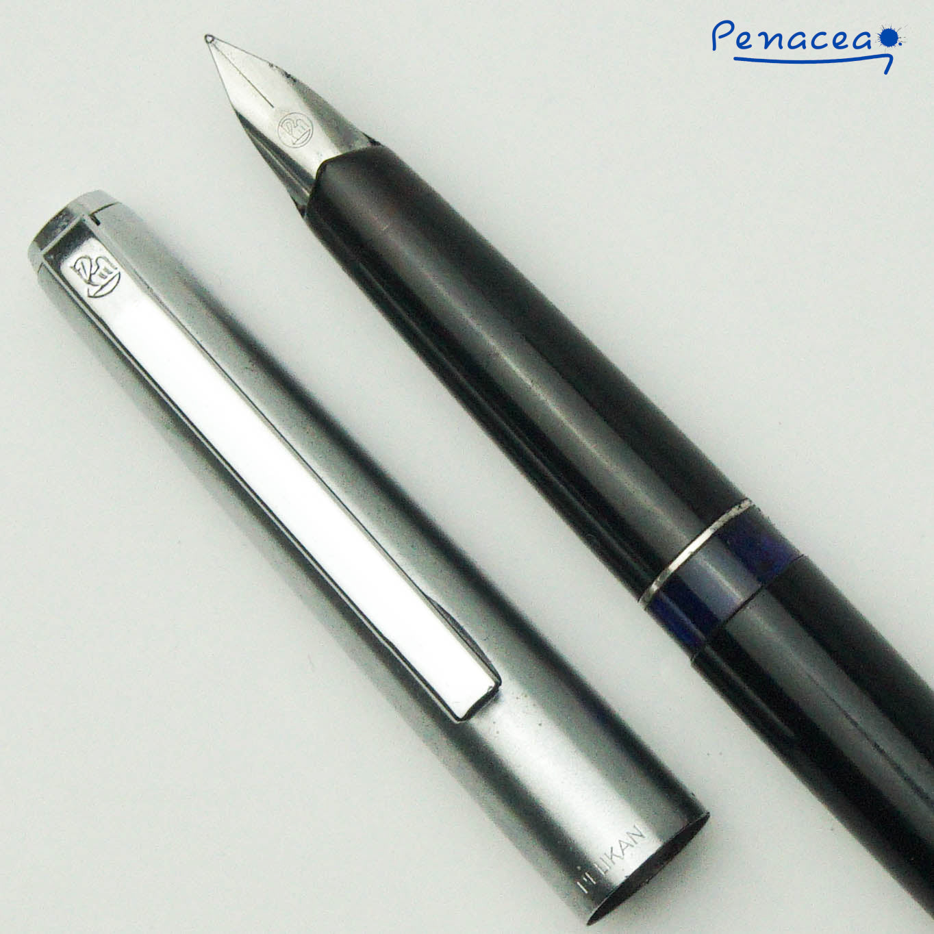 PELIKAN P474S BLACK CHROME FOUNTAIN PEN (1973)
