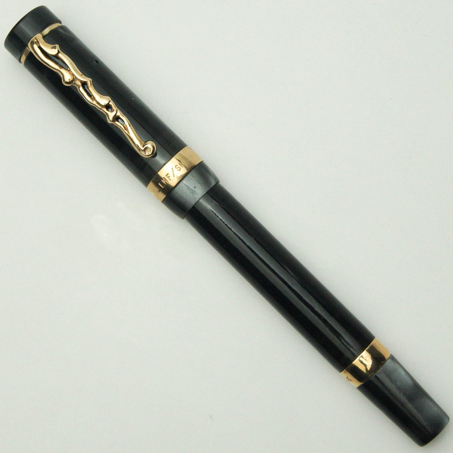 PARKER DUOFOLD INTERNATIONAL M.FULTZ REPLICA PEARL SWIRL 14K GOLD BAND LIMITED EDITION X/88 FOUNTAIN PEN (2005)