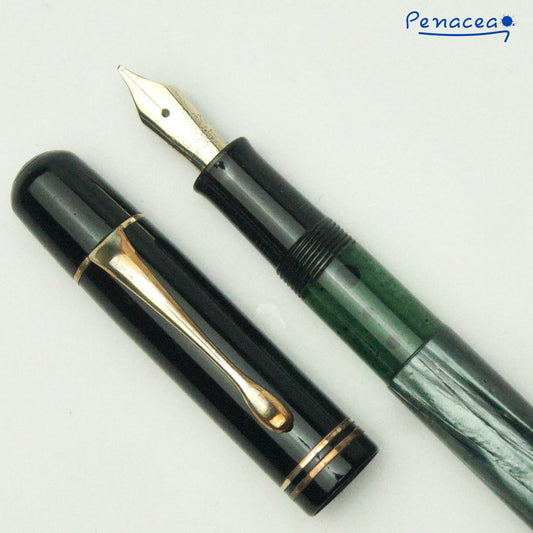 PELIKAN 100N GREEN MARBLED FOUNTAIN PEN (1949)