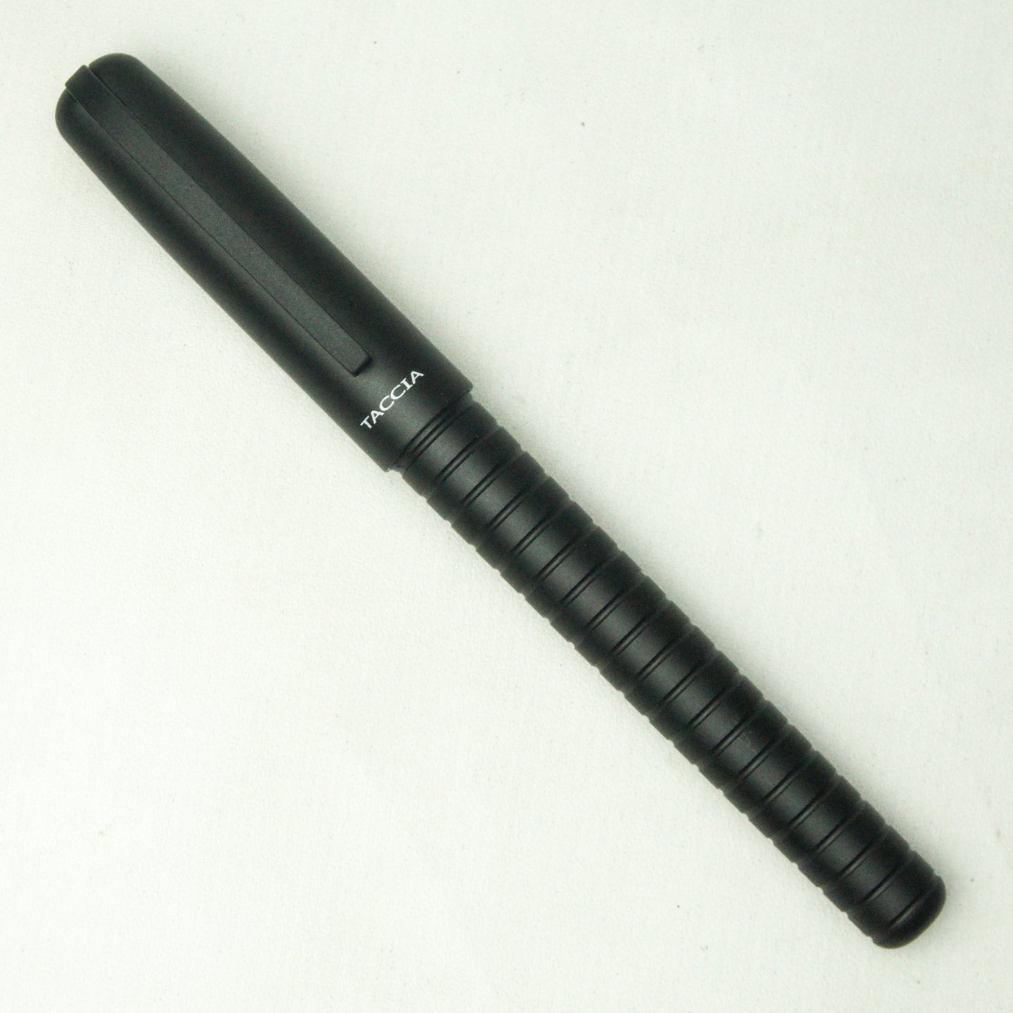 TACCIA PINNACLE FOUNTAIN PEN