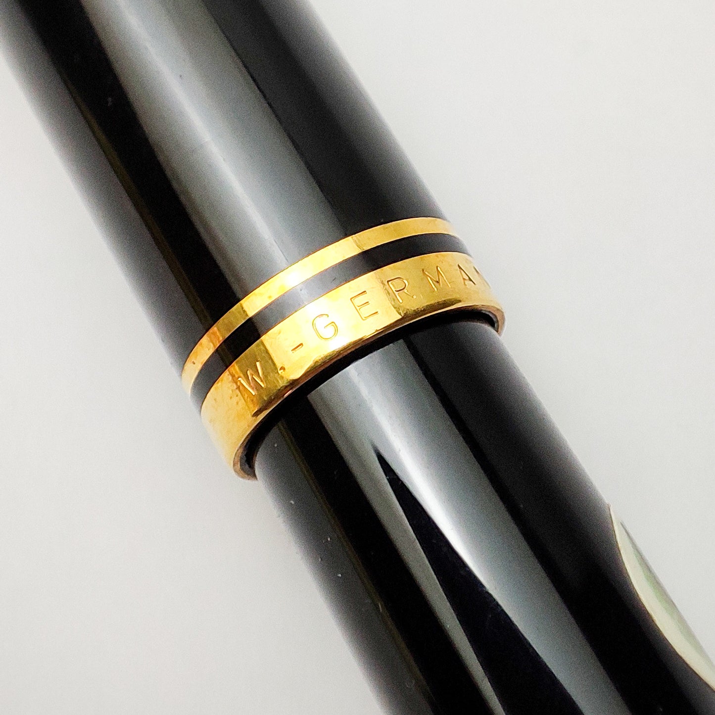 PELIKAN M250 OLDSTYLE BLACK GT FOUNTAIN PEN (1985)