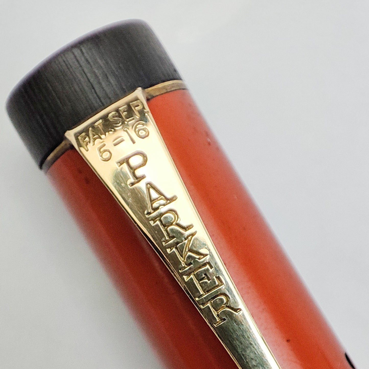 PARKER DUOFOLD Jr LACQUER RED FOUNTAIN PEN (1920s)