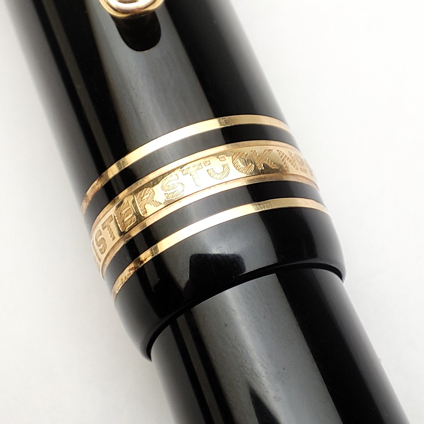 MONTBLANC 146 LEGRAND FOUNTAIN PEN (1992)