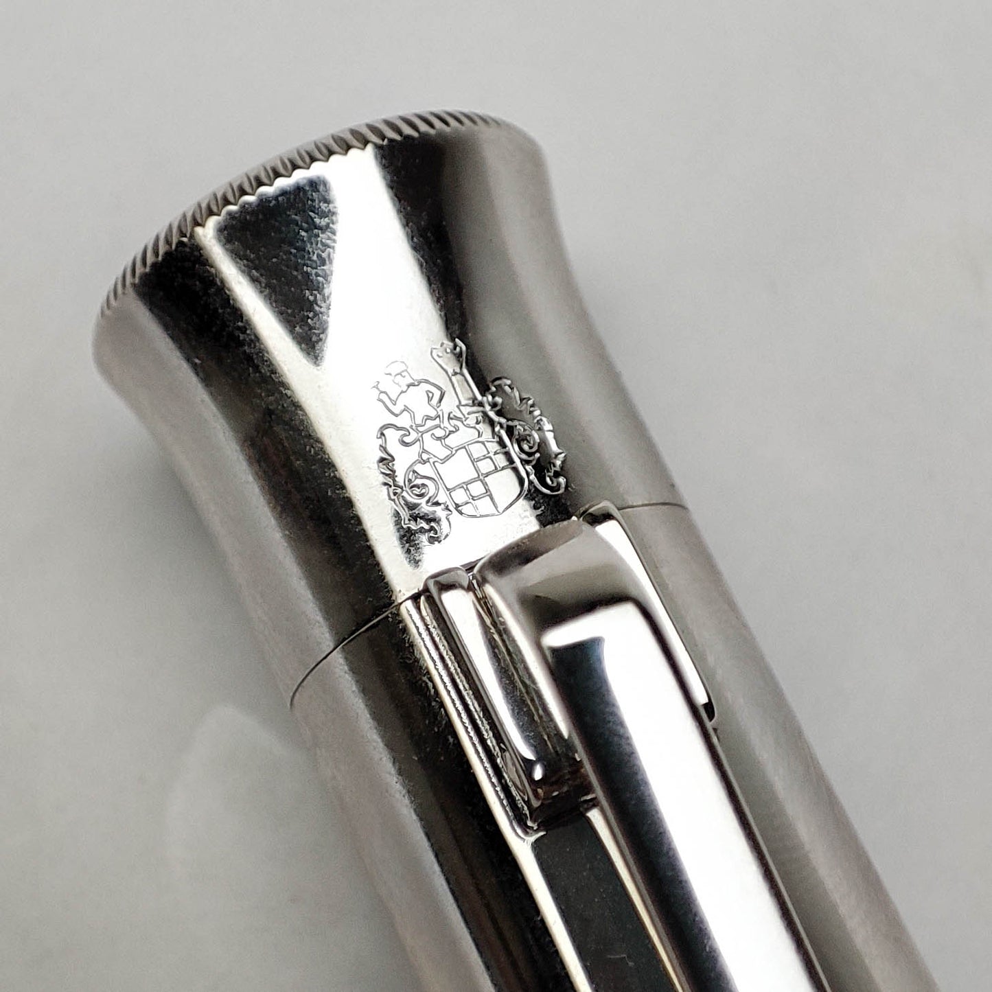 GRAF VON FABER CASTELL GUILLOCHE RHODIUM FOUNTAIN PEN