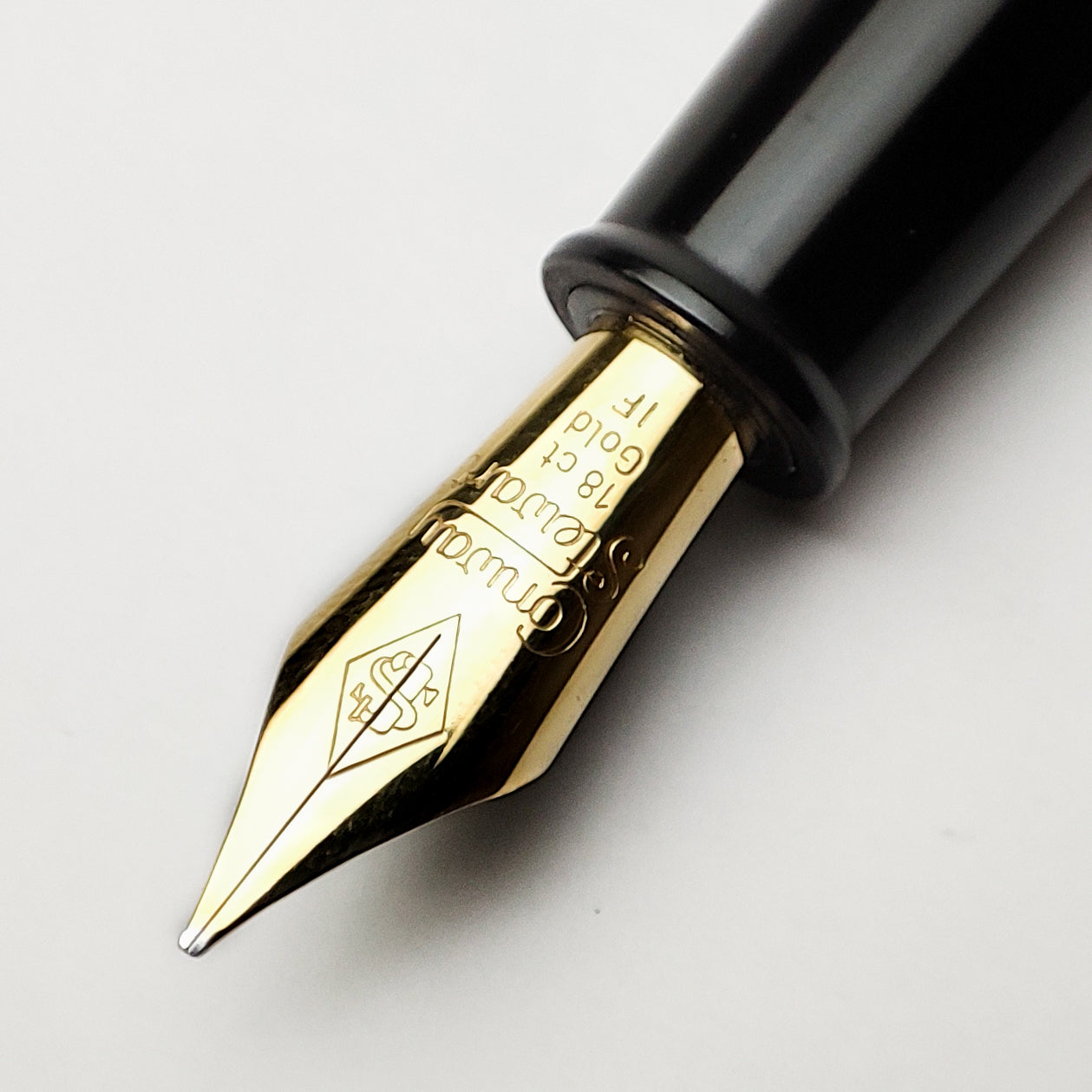 CONWAY STEWART MEDICAL SCIENCES LIMITED EDITION FOUNTAIN PEN (2000's)