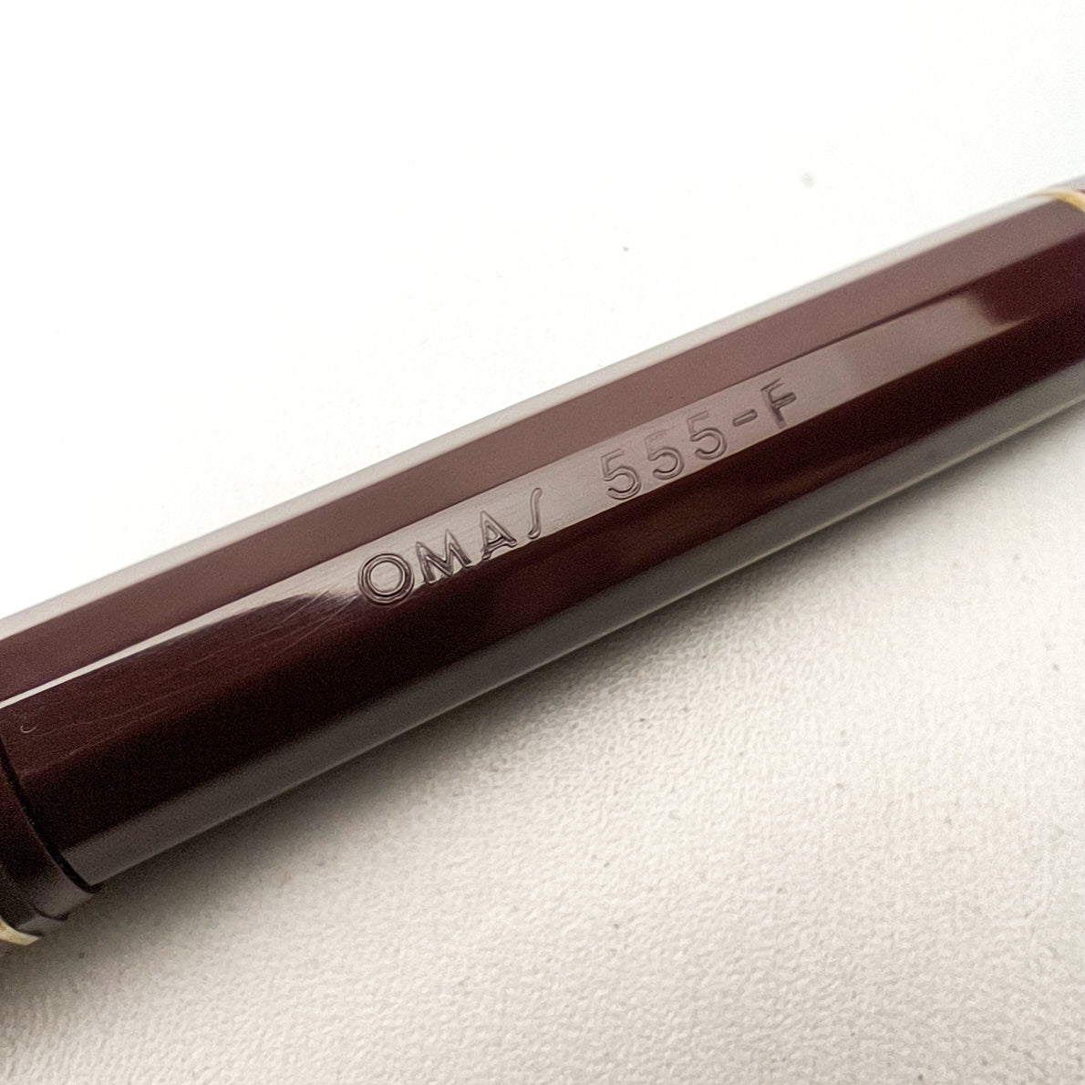 OMAS 555F BURGUNDY FOUNTAIN PEN (1990s)