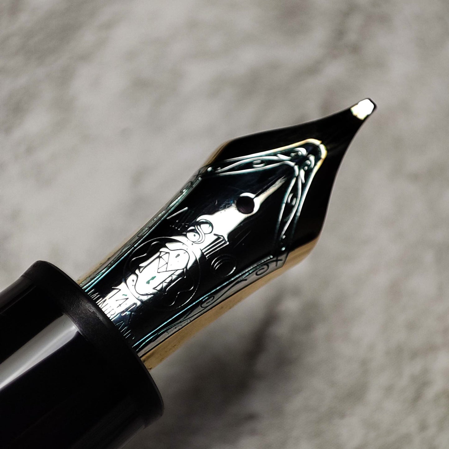 MONTBLANC MEISTERSTUCK 146 LEGRAND FOUNTAIN PEN (1995)