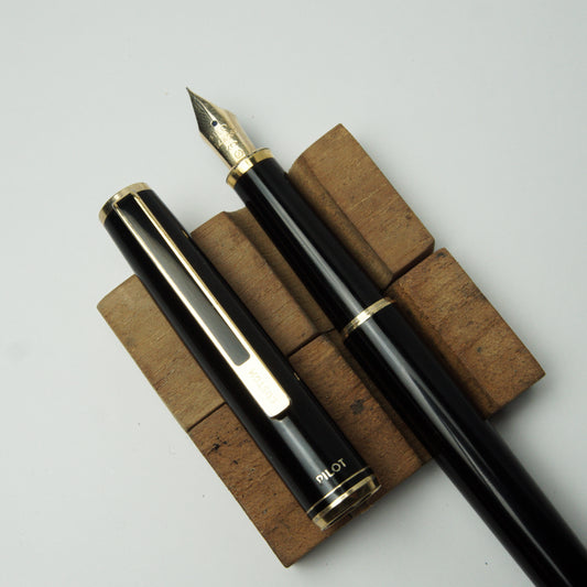 PILOT CUSTOM "CELEMO" FOUNTAIN PEN (1989)