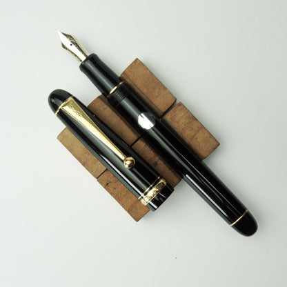 PILOT CUSTOM 74 BLACK GT FOUNTAIN PEN (1996)