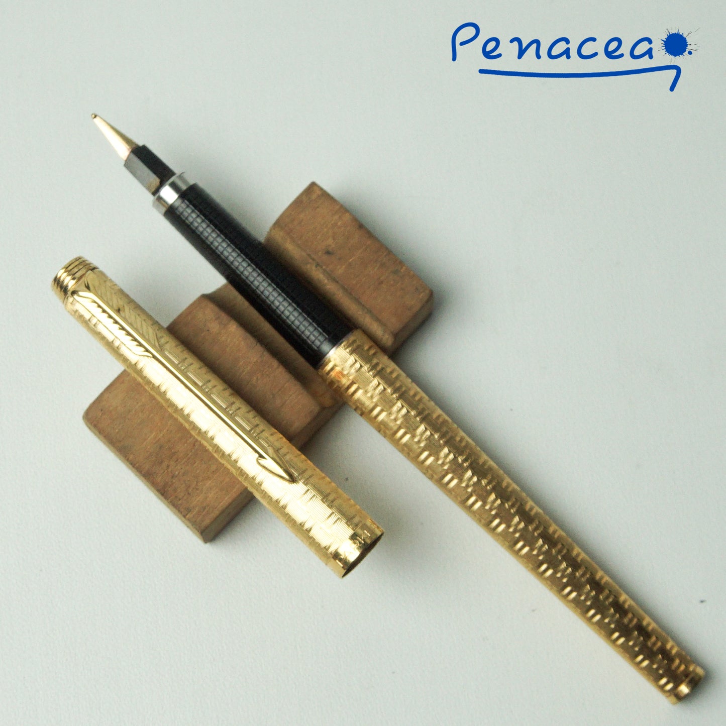 PARKER CLASSIC MIRELLEAIES FOUNTAIN PEN (1986)