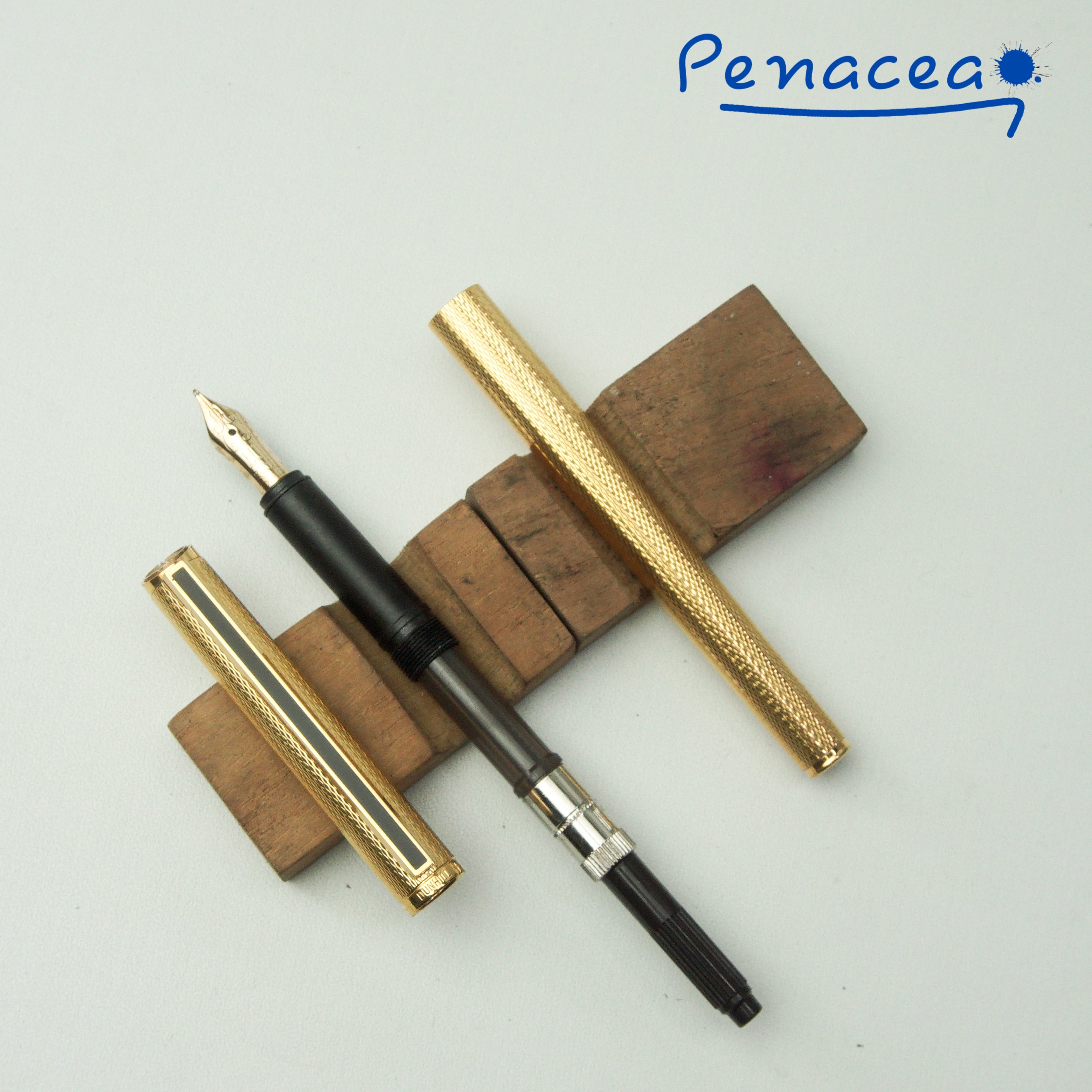 ALFRED DUNHILL GEMLINE BARLEYCORN GOLDPLATED FOUNTAIN PEN (1980s) – Penacea