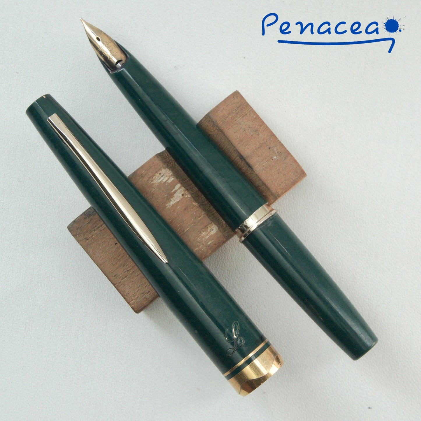 PILOT LADY POCKET "L" GREEN FOUNTAIN PEN (1973)