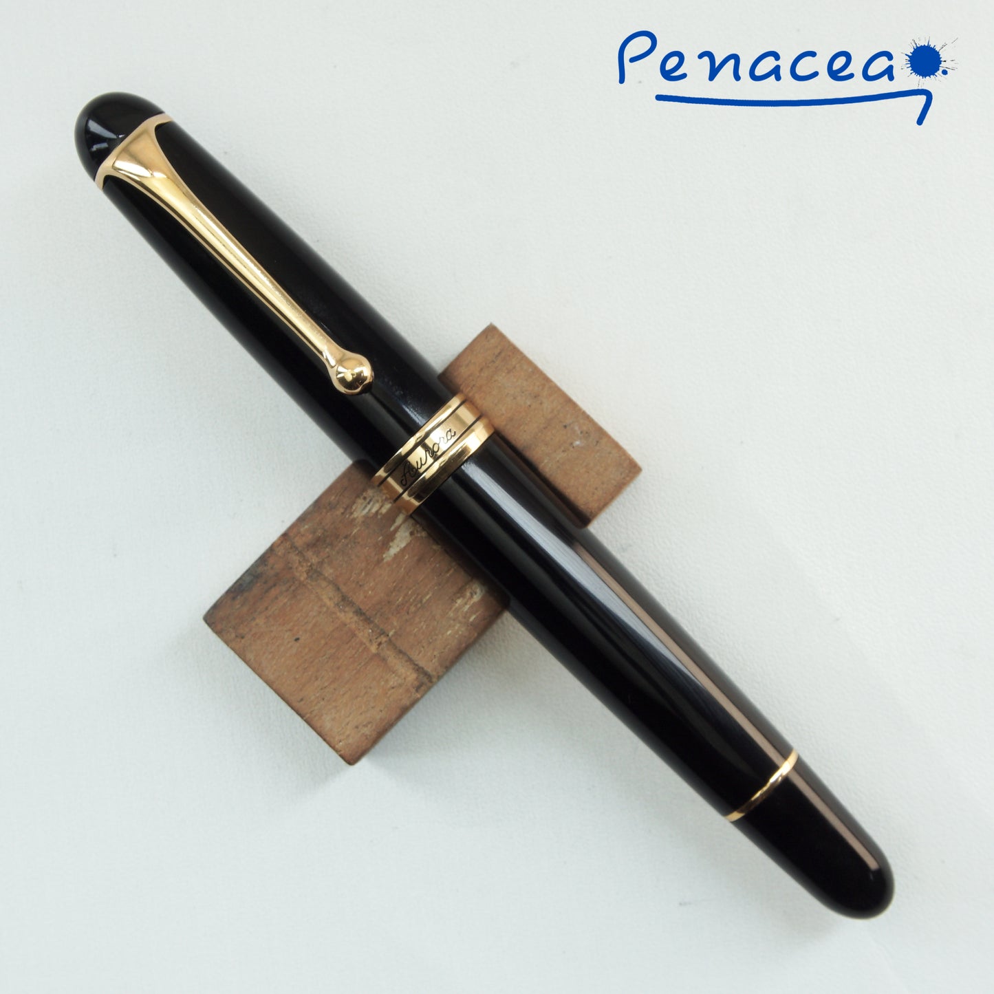 AURORA MODERN 88 LARGE BLACK GT FOUNTAIN PEN (2000's)