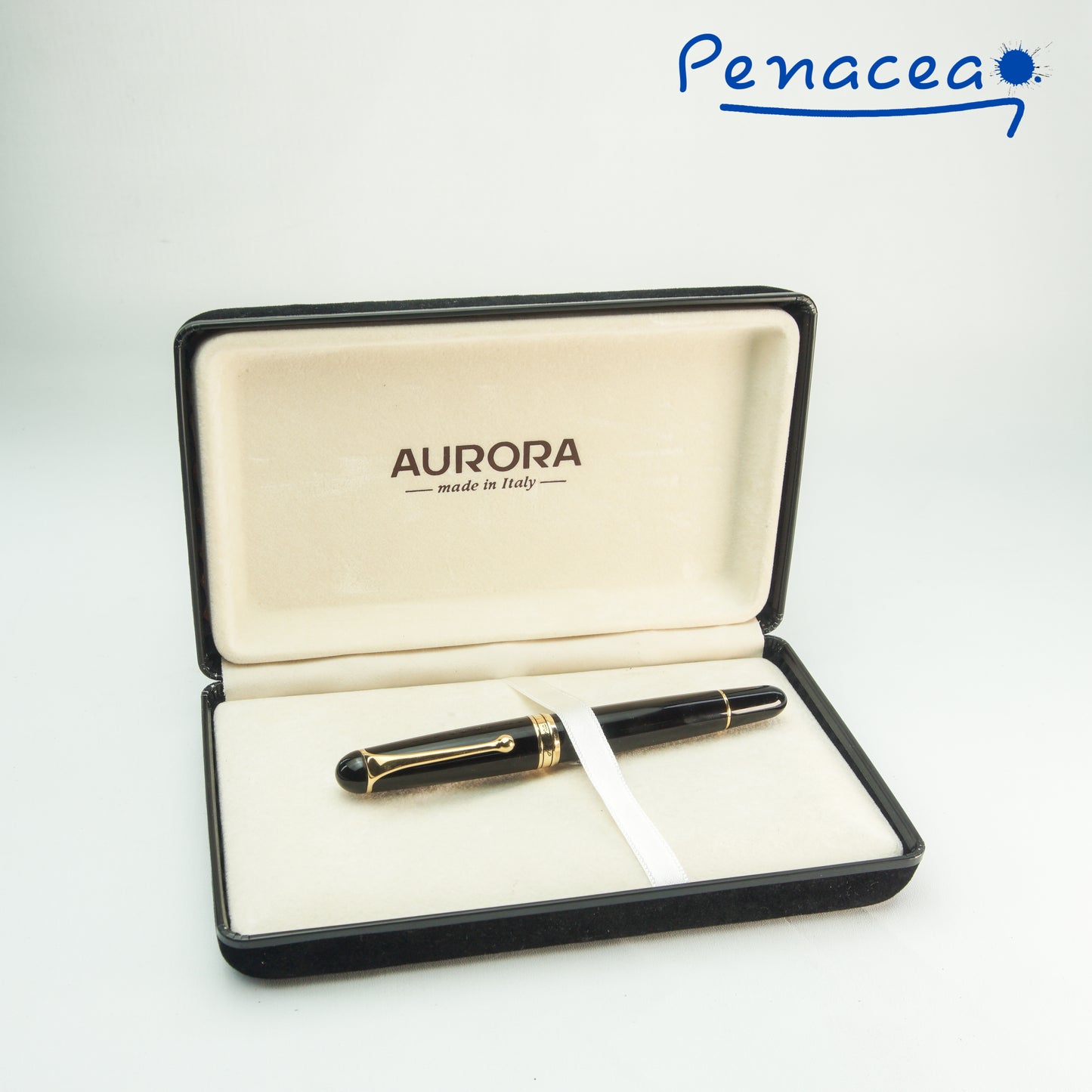 AURORA MODERN 88 LARGE BLACK GT FOUNTAIN PEN (2000's)