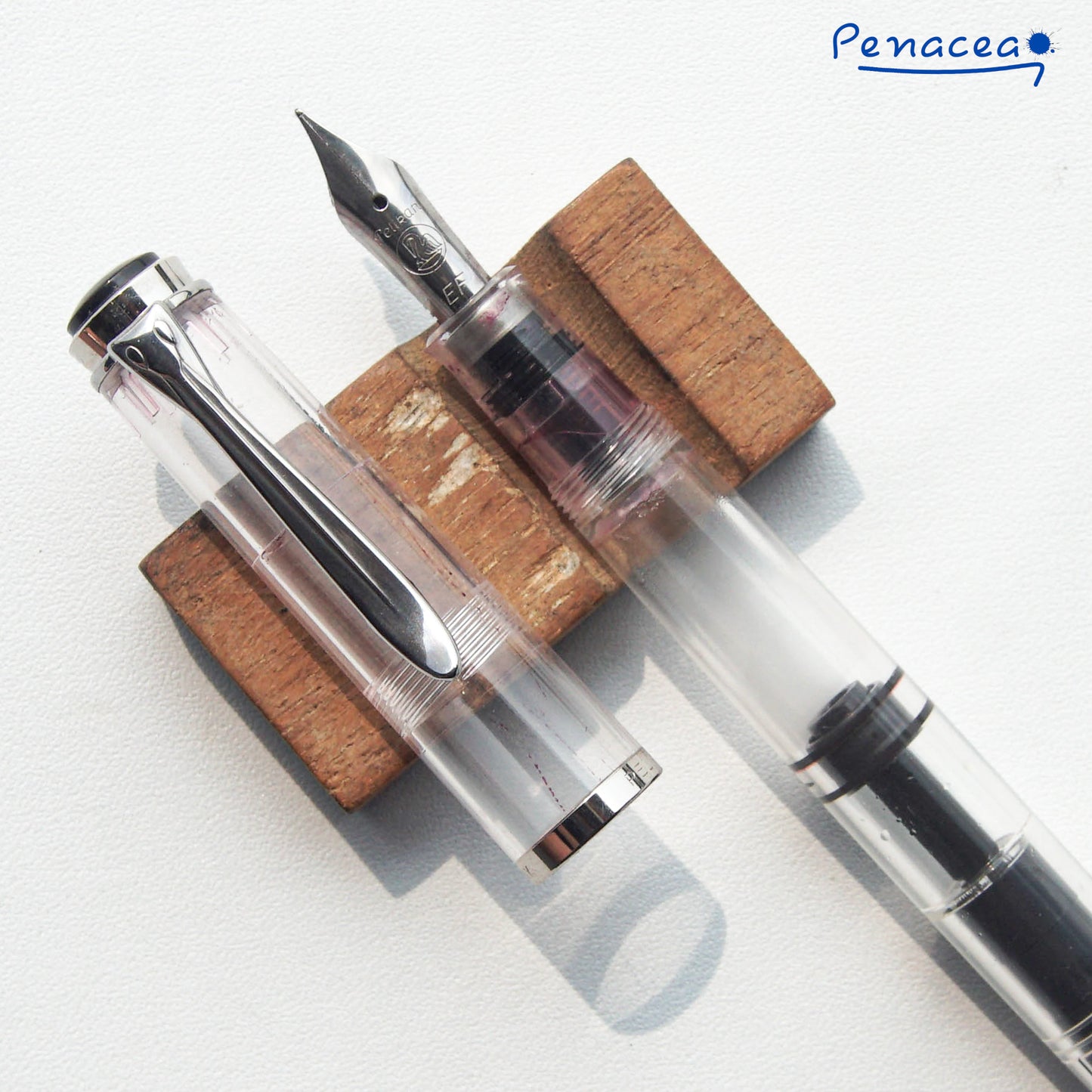 PELIKAN M205 DEMONSTRATOR FOUNTAIN PEN (2005)