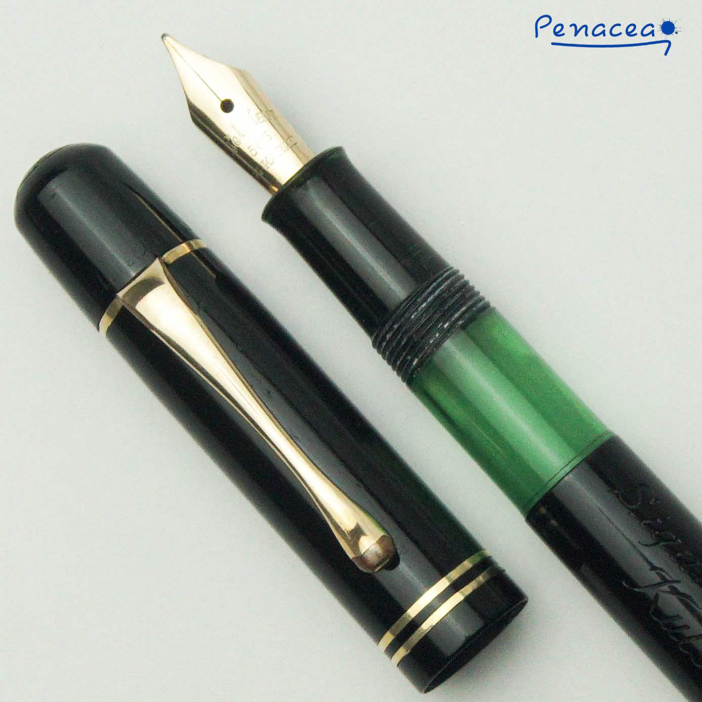 PELIKAN 100N BLACK GT FOUNTAIN PEN (1940s)