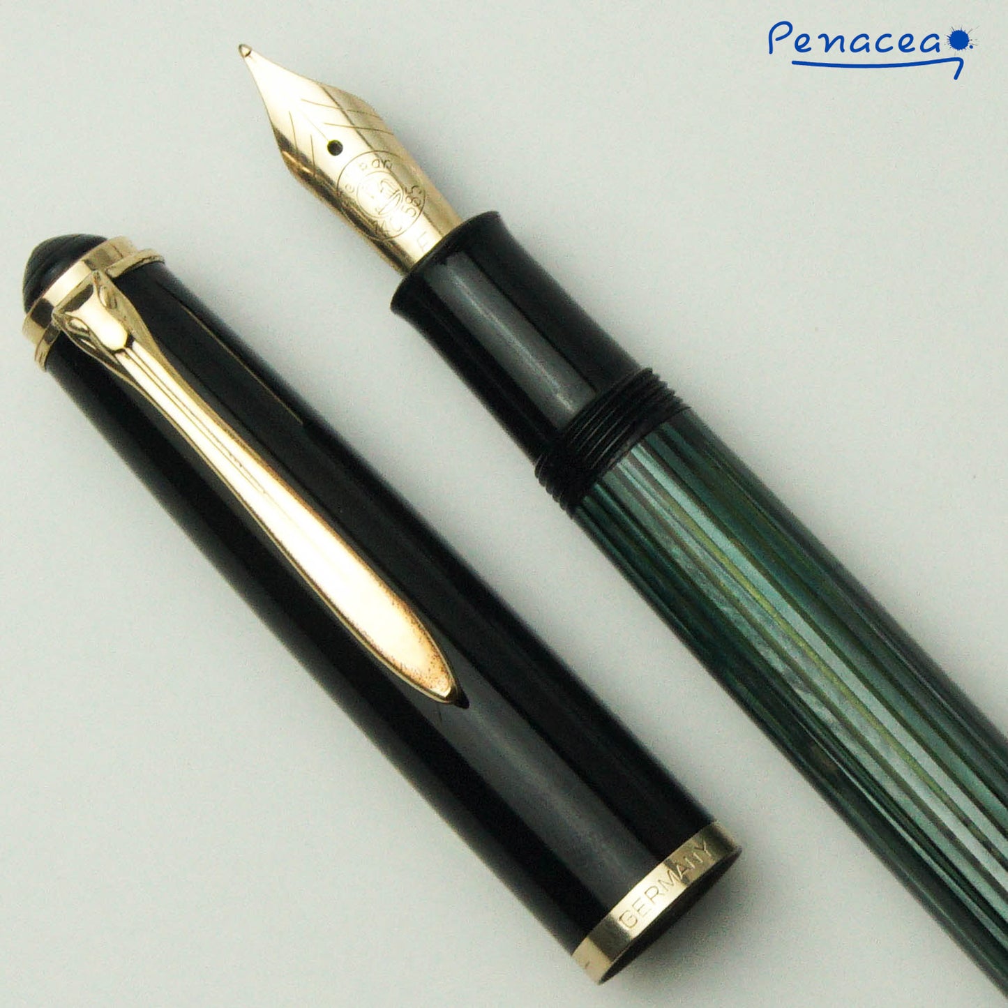 PELIKAN 400NN GREEN STRIPE FOUNTAIN PEN (1965)