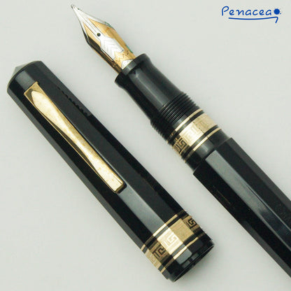 OMAS EXTRA PARAGON ARTE ITALIANA FOUNTAIN PEN (1990s)