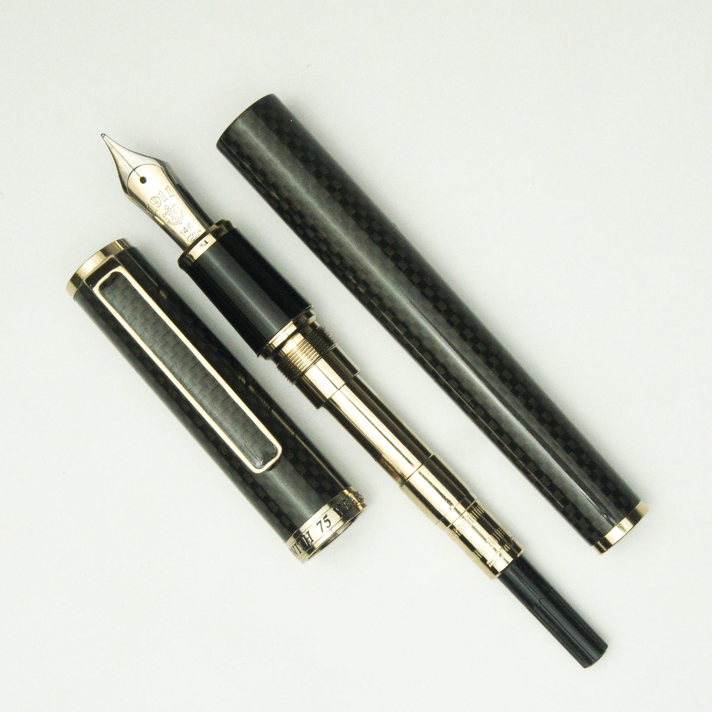 SAILOR 75th ANNIVERSARY CARBON FIBER SPECIAL EDITION FOUNTAIN PEN (1986)