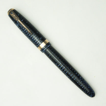 PARKER VACUMATIC AZURE BLUE MAJOR STANDARD FOUNTAIN PEN (1940s)