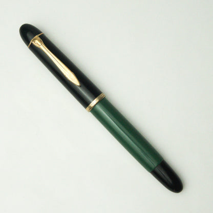 PELIKAN 120 GREEN STUDENT FOUNTAIN PEN (1960s)