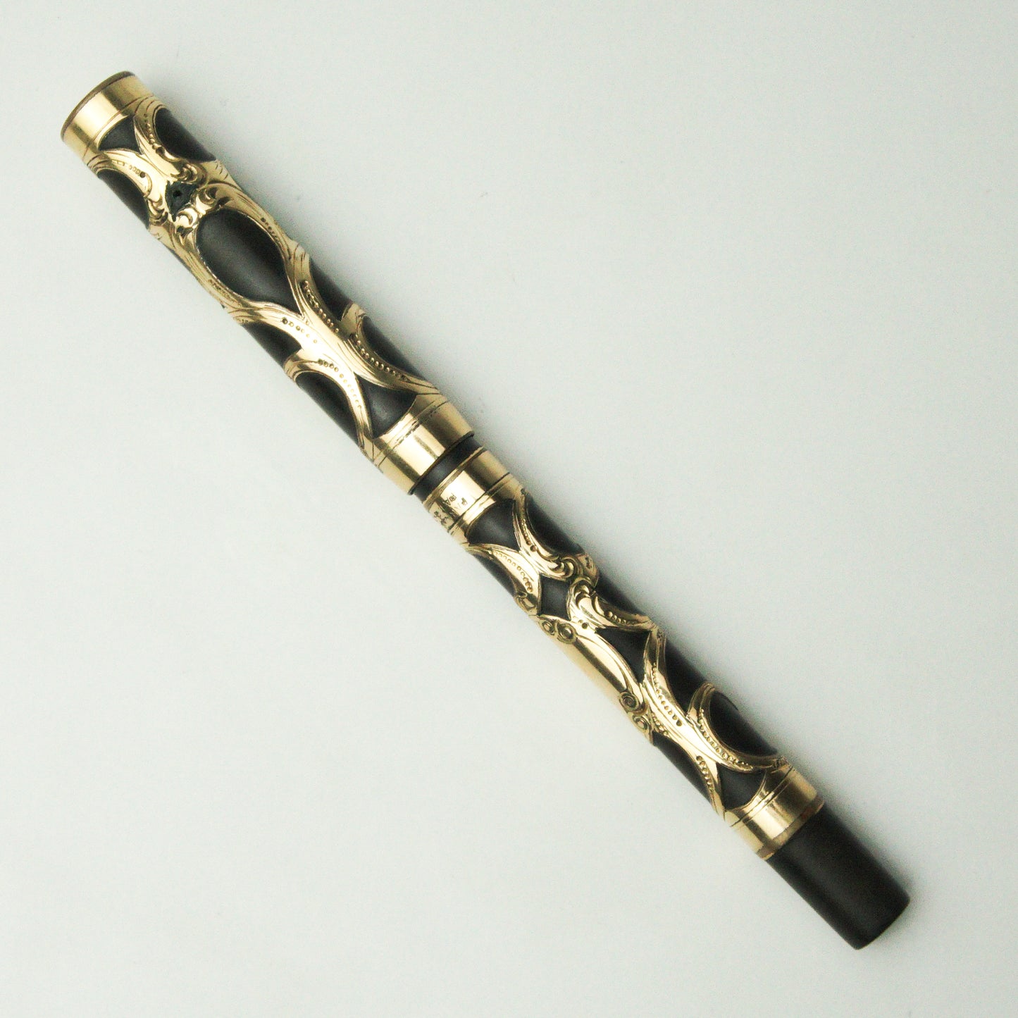 PARKER LUCKY CURVE NO.16 FILIGREE EYEDROPPER FOUNTAIN PEN (1914)