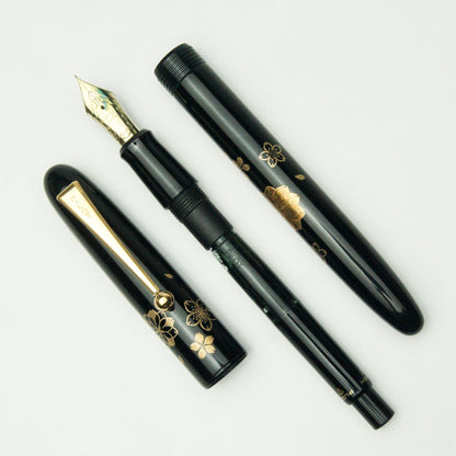 PILOT TOGIDASHI HIRA-MAKIE SAKURA FOUNTAIN PEN (2007)