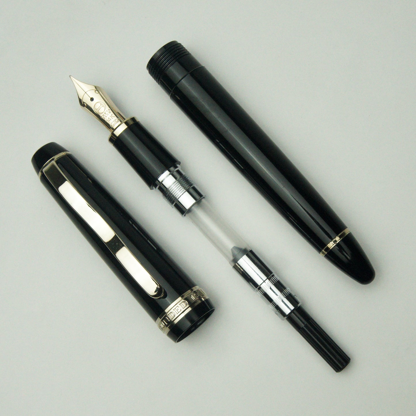 SAILOR PROFIT THETA CLUB SPECIAL EDITION FOUNTAIN PEN (1996)