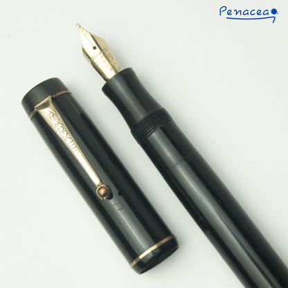 PARKER DUOFOLD SENIOR BLACK STREAMLINE FOUNTAIN PEN (1930)