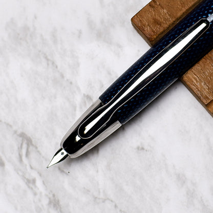 PILOT CAPLESS BLUE CARBONESQUE FOUNTAIN PEN (2011)