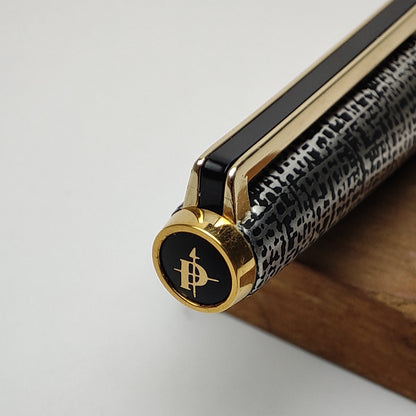 PILOT CUSTOM KR FABRIC ETCHED FOUNTAIN PEN (1972)