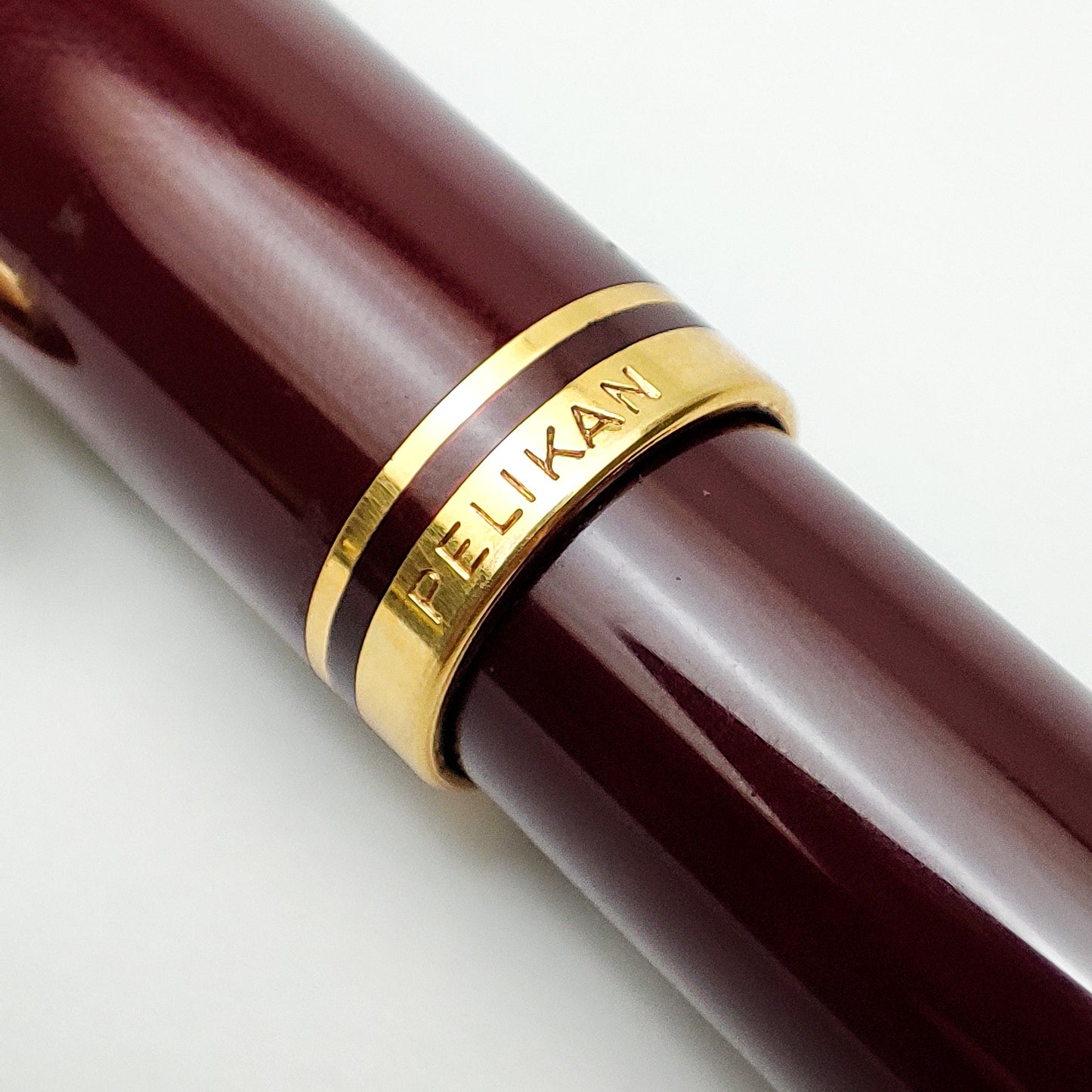 PELIKAN M600 OLDSTYLE BURGUNDY GT FOUNTAIN PEN (1990)