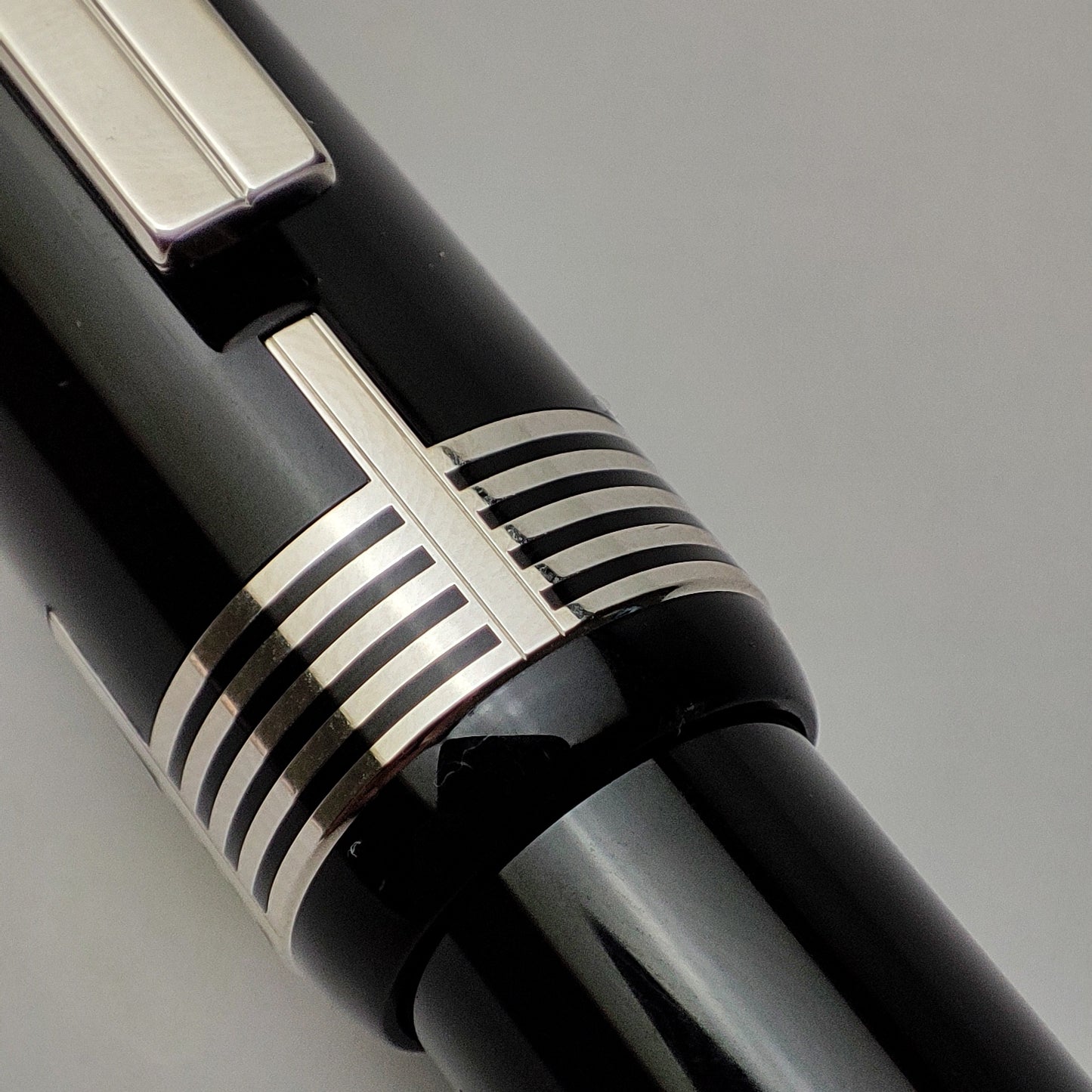 MONTBLANC DONATION PEN TO SIR GEORG SOLTI SPECIAL EDITION FOUNTAIN PEN (2001)