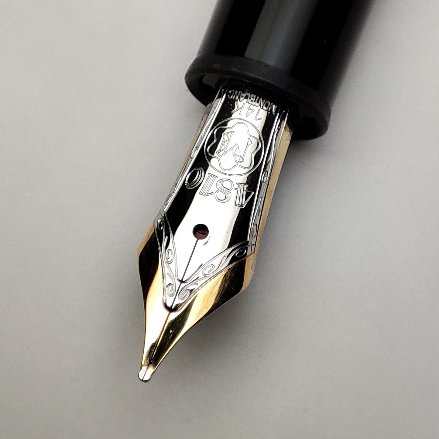 MONTBLANC 147 THE TRAVELER FOUNTAIN PEN (1995)