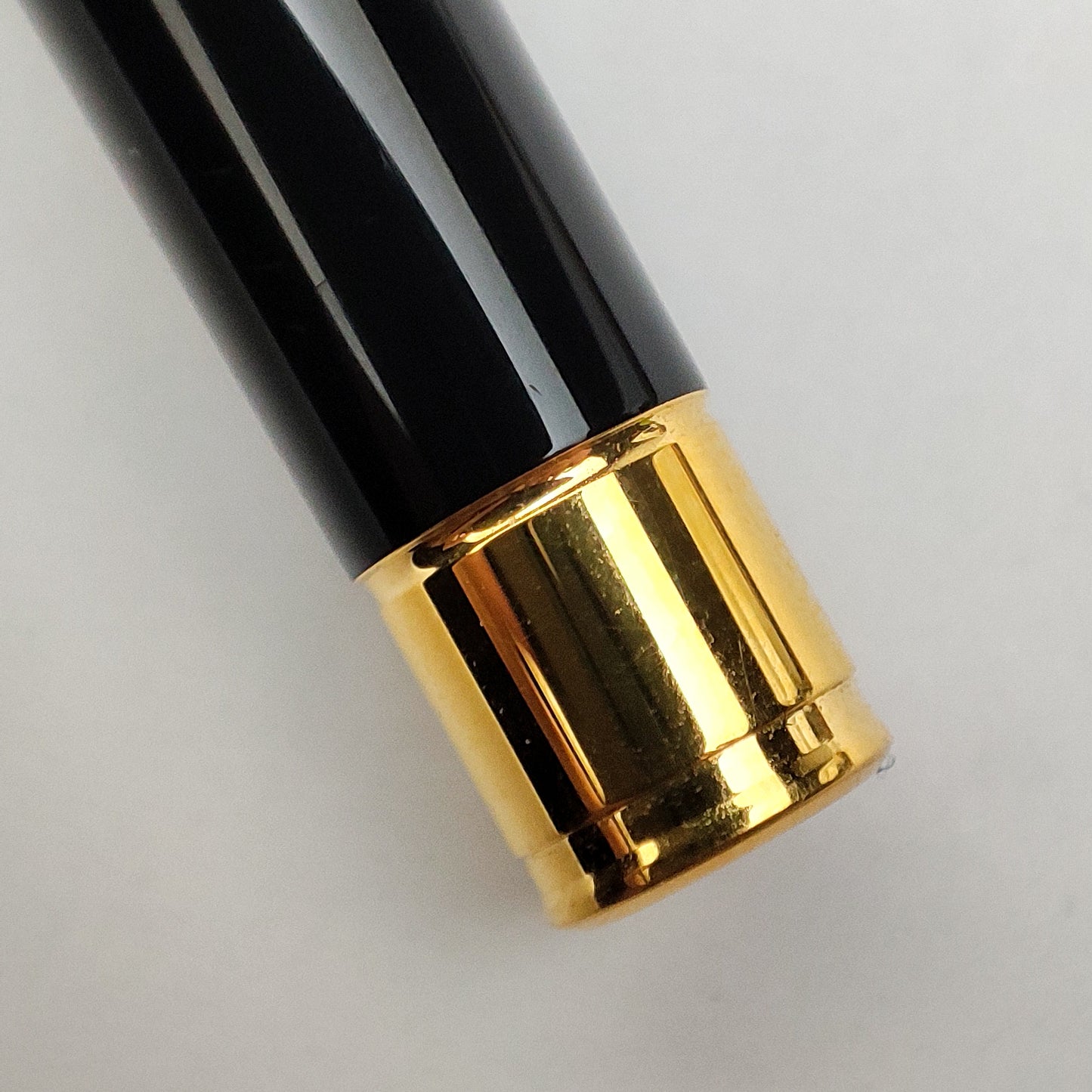 MONTBLANC NOBLESSE II BLACK LACQUER FOUNTAIN PEN (1995)