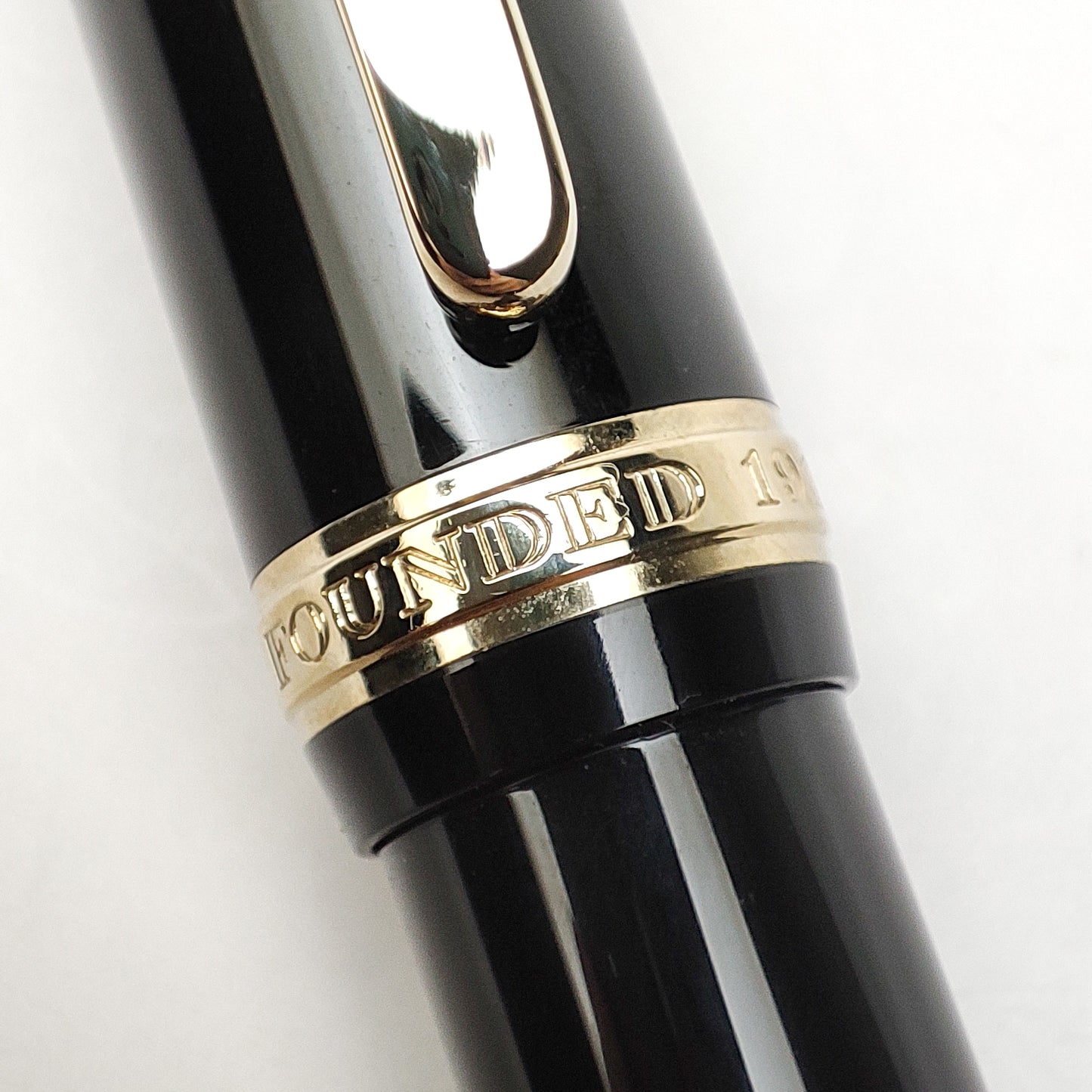 SAILOR PROFIT THETA CLUB SPECIAL EDITION FOUNTAIN PEN (1996)