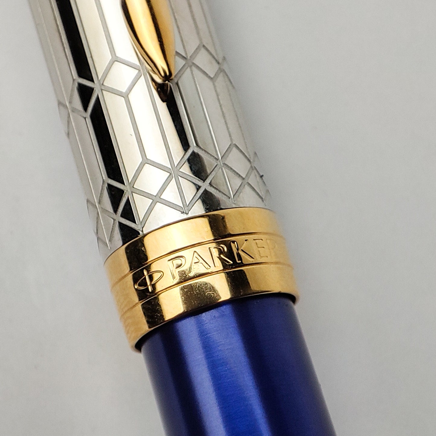 PARKER SONNET SPECIAL EDITION 70th QUEENS PLATINUM JUBILEE (2022)