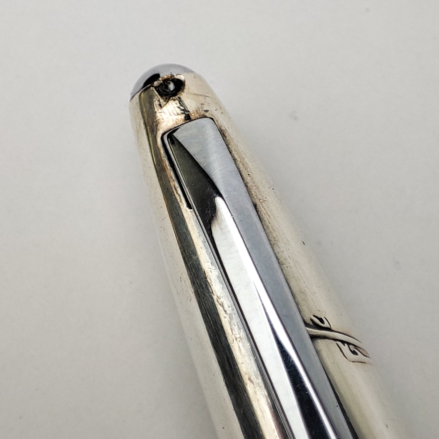 PILOT SILVERN ART CRANE BROAD FOUNTAIN PEN (1984)